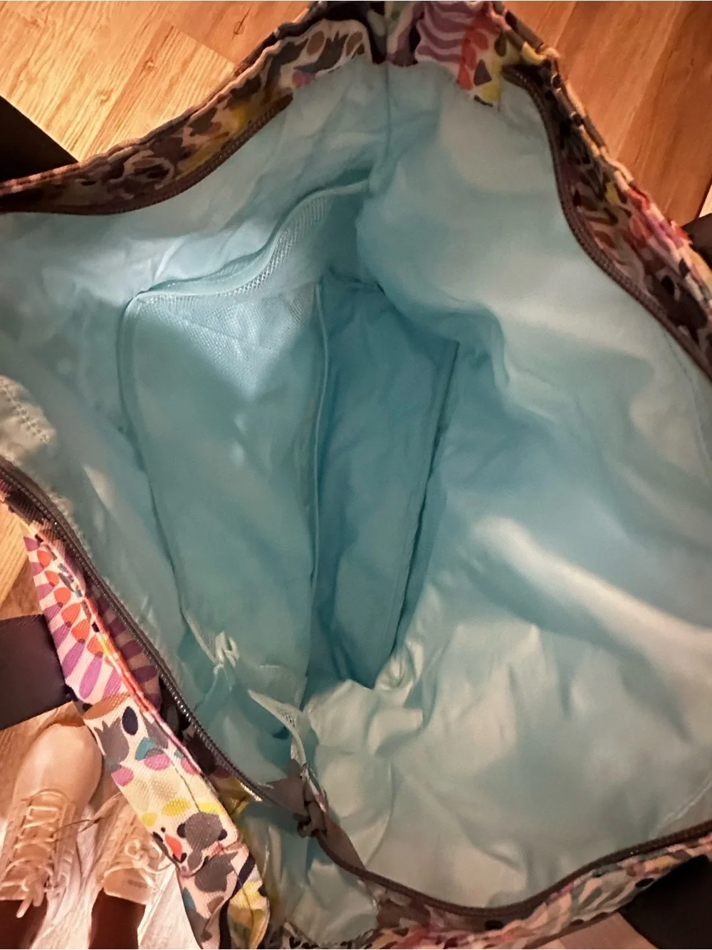 Vera Bradley Sunny Medallion Tote